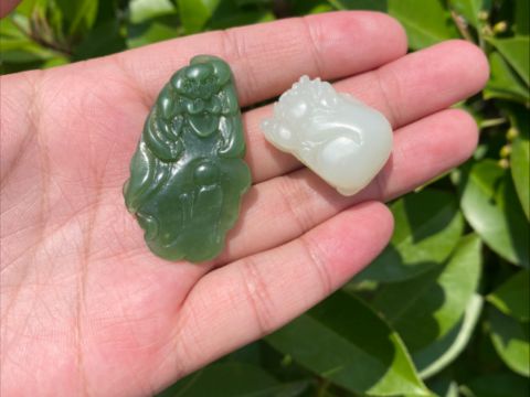 和田玉小精品:碧玉悟道,暖白清水貔貅