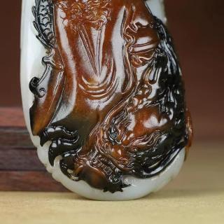 和田玉白玉黑皮山料羊脂关公手把件,苏工